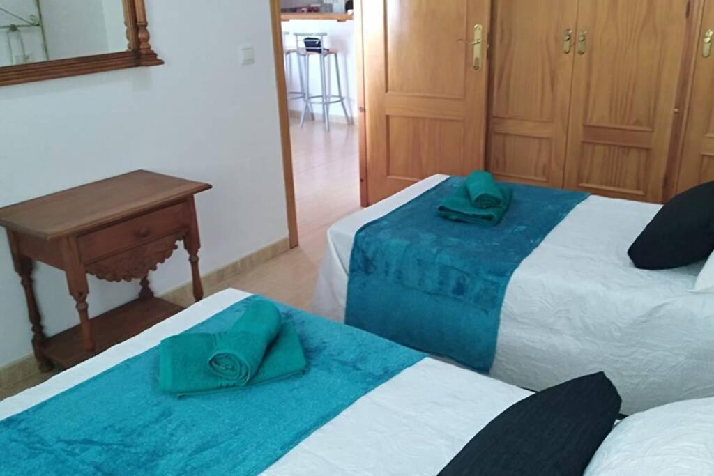 Apartamento ALAZAN a 50 metro de la playa Torrox Exterior foto