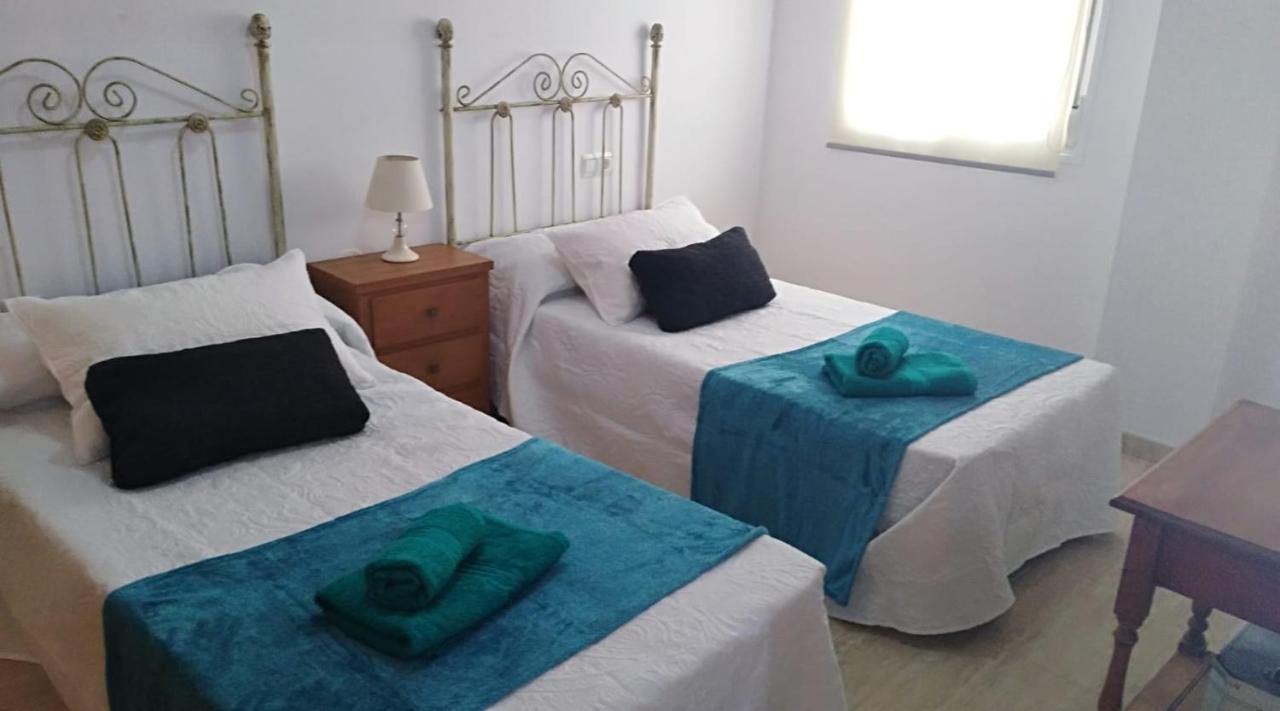 Apartamento ALAZAN a 50 metro de la playa Torrox Exterior foto
